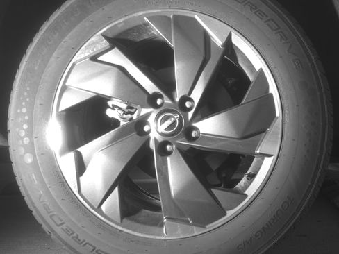 Used 2025 Nissan Rogue SV image 15