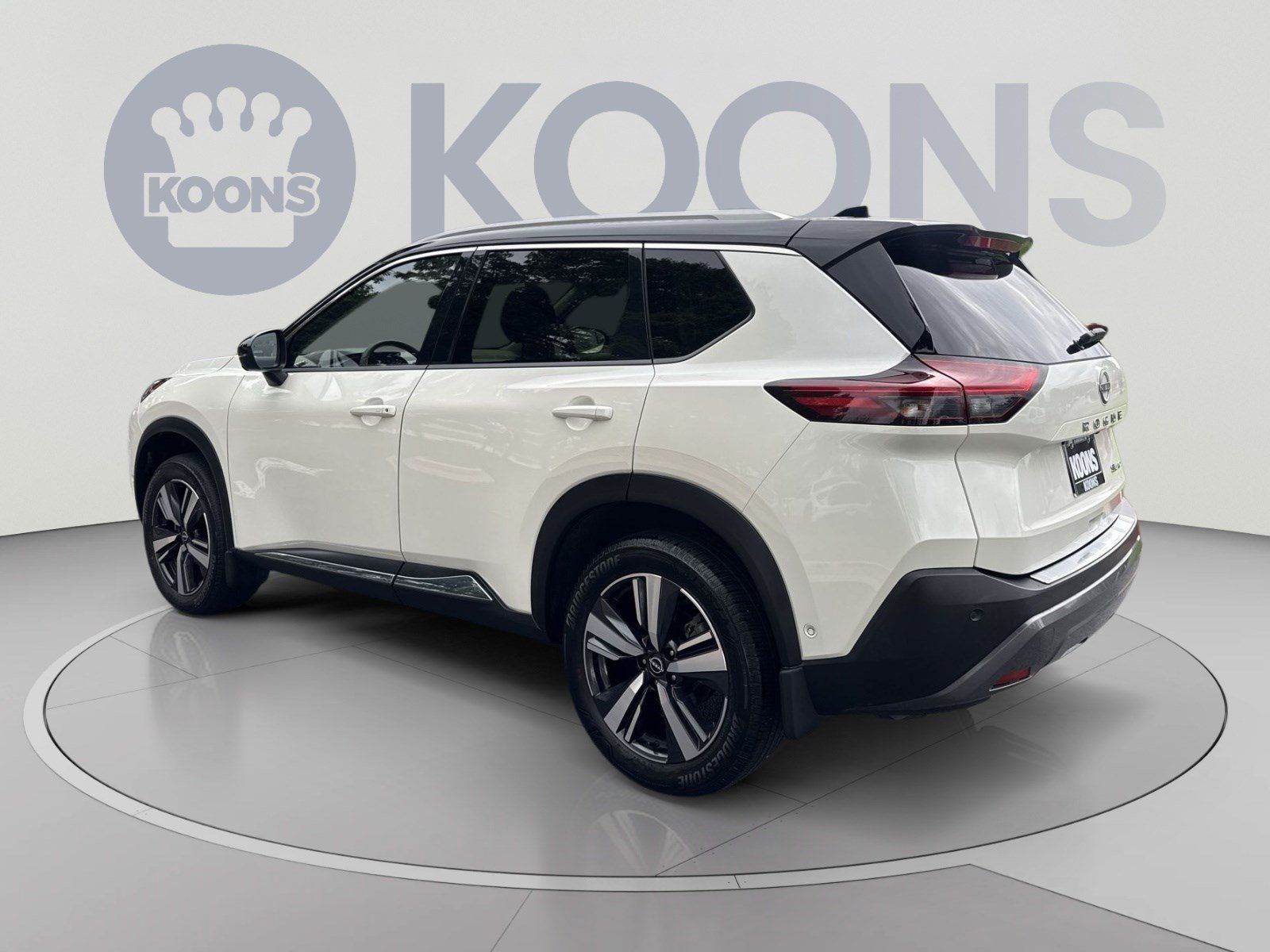 Used 2023 Nissan Rogue SL w/ SL Premium Package AWD/4WD image 4