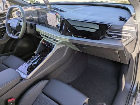 New 2025 Audi SQ5 Premium Plus AWD/4WD image 24