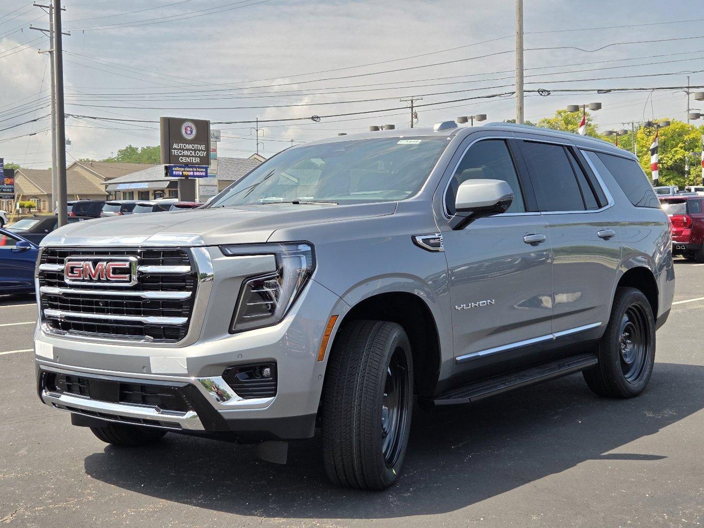 New 2026 GMC Yukon Elevation w/ Elevation Premium Package AWD/4WD image 16