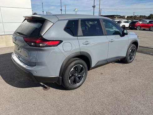 New 2026 Nissan Rogue SV AWD/4WD image 3