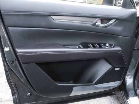 Used 2025 MAZDA CX-5 Signature AWD/4WD image 24