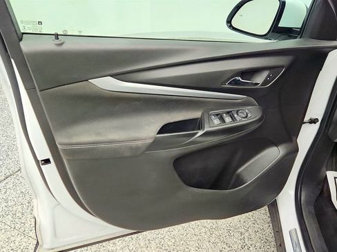 Used 2023 Chevrolet Bolt EUV LT w/ Driver Confidence Package image 10