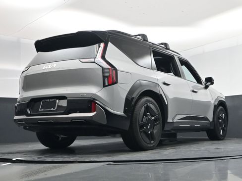 New 2026 Kia EV9 GT-Line image 14