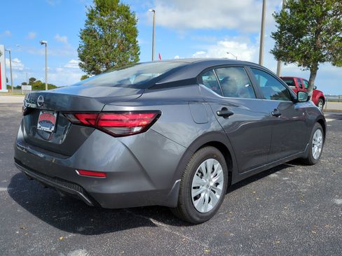 New 2025 Nissan Sentra S image 4
