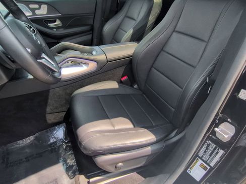 Used 2020 Mercedes-Benz GLS 450 4MATIC image 16
