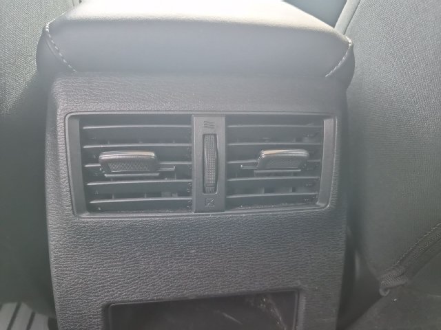 Used 2025 Mitsubishi Outlander ES FWD image 22