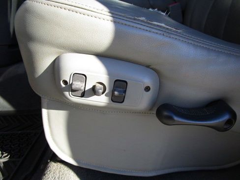 Used 2008 Dodge Ram 2500 Truck Laramie w/ Trailer Tow Group image 12