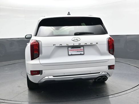 Used 2020 Hyundai Palisade Limited image 5