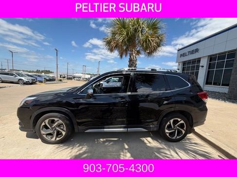 Used 2022 Subaru Forester Touring image 5