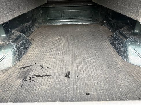 Used 2002 Ford F350 Lariat image 5