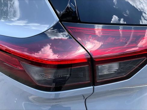 Certified 2022 Nissan Rogue SL FWD image 29