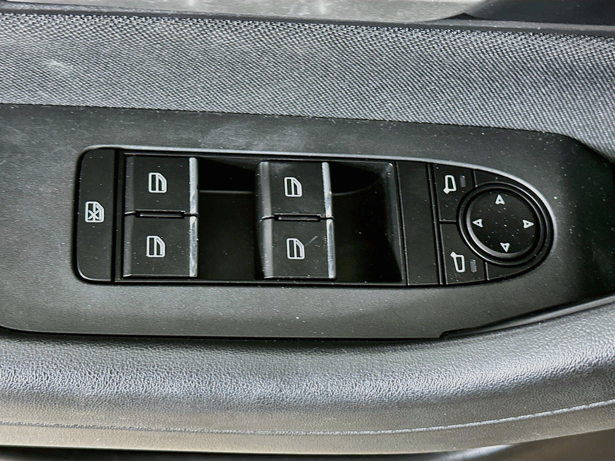 Used 2024 MAZDA CX-90 3.3 Turbo w/ Select Package AWD/4WD image 15