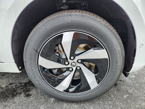 New 2026 Jaguar F-PACE R-Dynamic S image 5