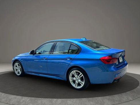 Used 2017 BMW 330i xDrive Sedan AWD/4WD image 7