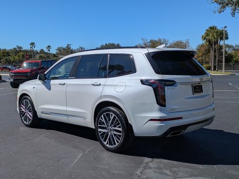 Certified 2022 Cadillac XT6 Sport w/ Platinum Package image 4