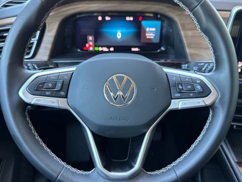 Used 2026 Volkswagen Atlas SE AWD/4WD image 11