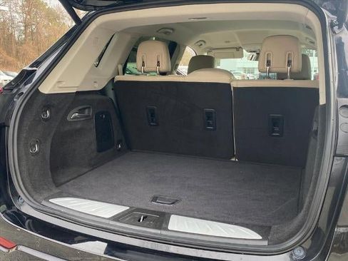 Used 2020 Buick Envision Essence w/ LPO, Cargo Package image 29