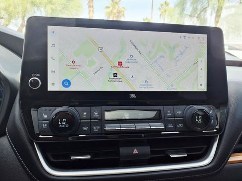 Used 2024 Toyota Grand Highlander Limited FWD image 23