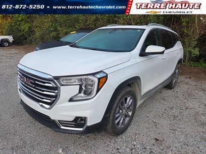 Used 2024 GMC Terrain SLT