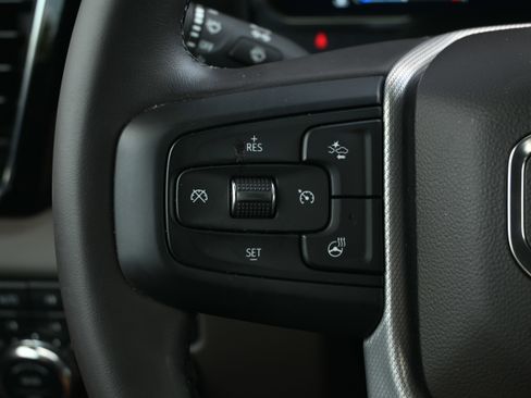 Used 2024 GMC Sierra 2500 Denali w/ Denali Reserve Package image 31