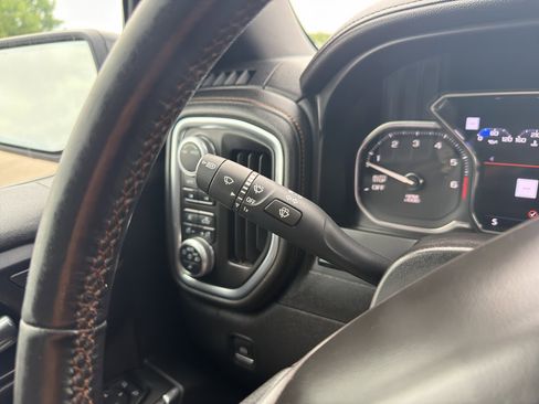 Used 2020 GMC Sierra 1500 AT4 w/ AT4 Premium Package AWD/4WD image 12
