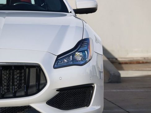 Used 2018 Maserati Quattroporte S GranSport Q4 image 21