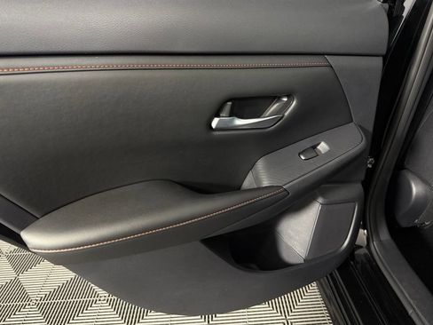 Used 2025 Nissan Sentra SR w/ Midnight Edition FWD image 26