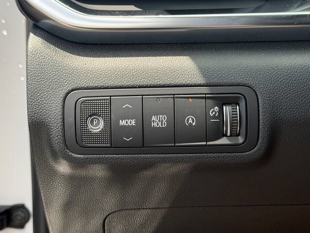 New 2027 GMC Terrain Elevation w/ Black Edition FWD image 19