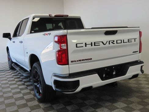 Certified 2025 Chevrolet Silverado 1500 RST w/ Redline Edition AWD/4WD image 3