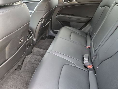 New 2026 Kia Sportage EX AWD/4WD image 21