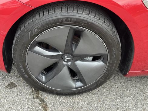 Used 2018 Tesla Model 3 Long Range image 30