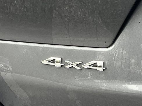 Used 2023 Jeep Grand Cherokee L Laredo image 23