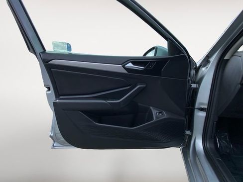 Used 2019 Volkswagen Jetta S w/ Driver Assistance Package image 16