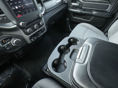 Used 2024 RAM 2500 Big Horn w/ Bed Utility Group image 11