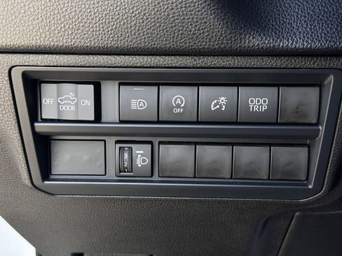 Used 2025 Toyota Tundra SR5 image 22