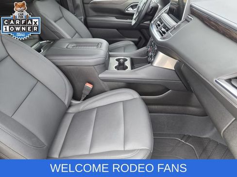 Used 2023 Chevrolet Tahoe Z71 w/ Z71 Off-Road Package AWD/4WD image 14