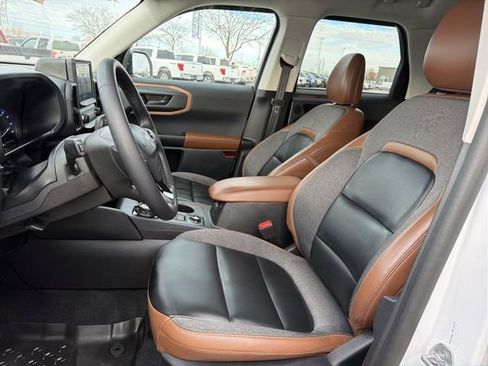 Certified 2024 Ford Bronco Sport Outer Banks w/ Tech Package image 23