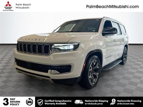 Used 2024 Jeep Wagoneer Series III AWD/4WD image 1