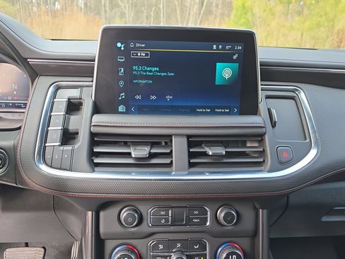 Used 2023 Chevrolet Tahoe RST w/ Luxury Package image 19