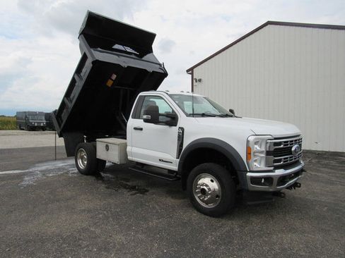 Used 2023 Ford F550 4x4 Regular Cab Super Duty image 32