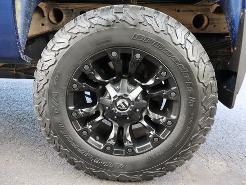 Used 2013 Chevrolet Silverado 2500 LT w/ Interior Plus Package AWD/4WD image 41