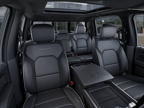 New 2026 RAM 1500 Laramie AWD/4WD image 16