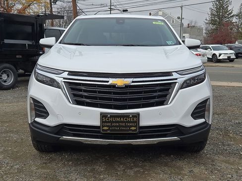 Used 2023 Chevrolet Equinox LT image 3