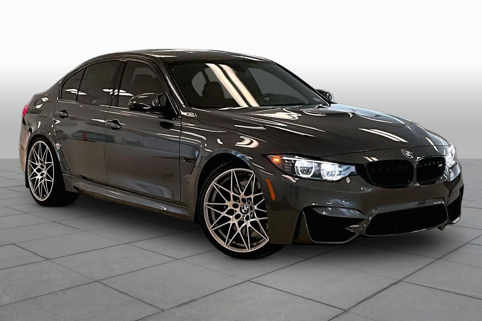 Used 2017 BMW M3 RWD image 2