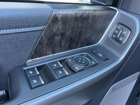New 2026 Ford F350 Lariat w/ FX4 Off-Road Package image 14