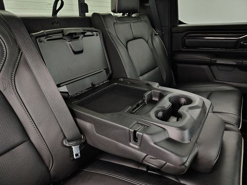 Used 2022 RAM 1500 Limited w/ Body Color Bumper Group image 40