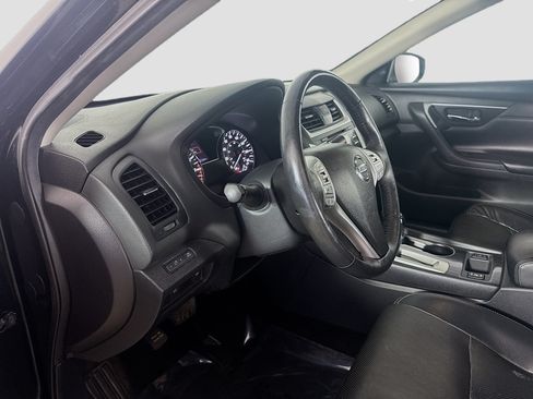 Used 2016 Nissan Altima 2.5 SL w/ Moonroof Package FWD image 23