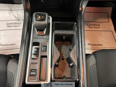 Used 2025 Nissan Pathfinder SV FWD image 43