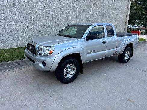 Used 2006 Toyota Tacoma 4x4 Access Cab w/ SR5 Pkg #2 image 25